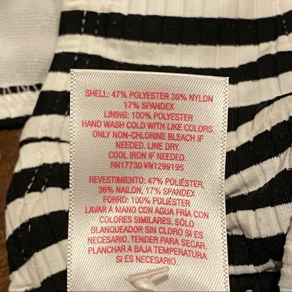 Juniors' Ribbed Cheeky Hipster Bikini Bottom - Picture 7 of 9